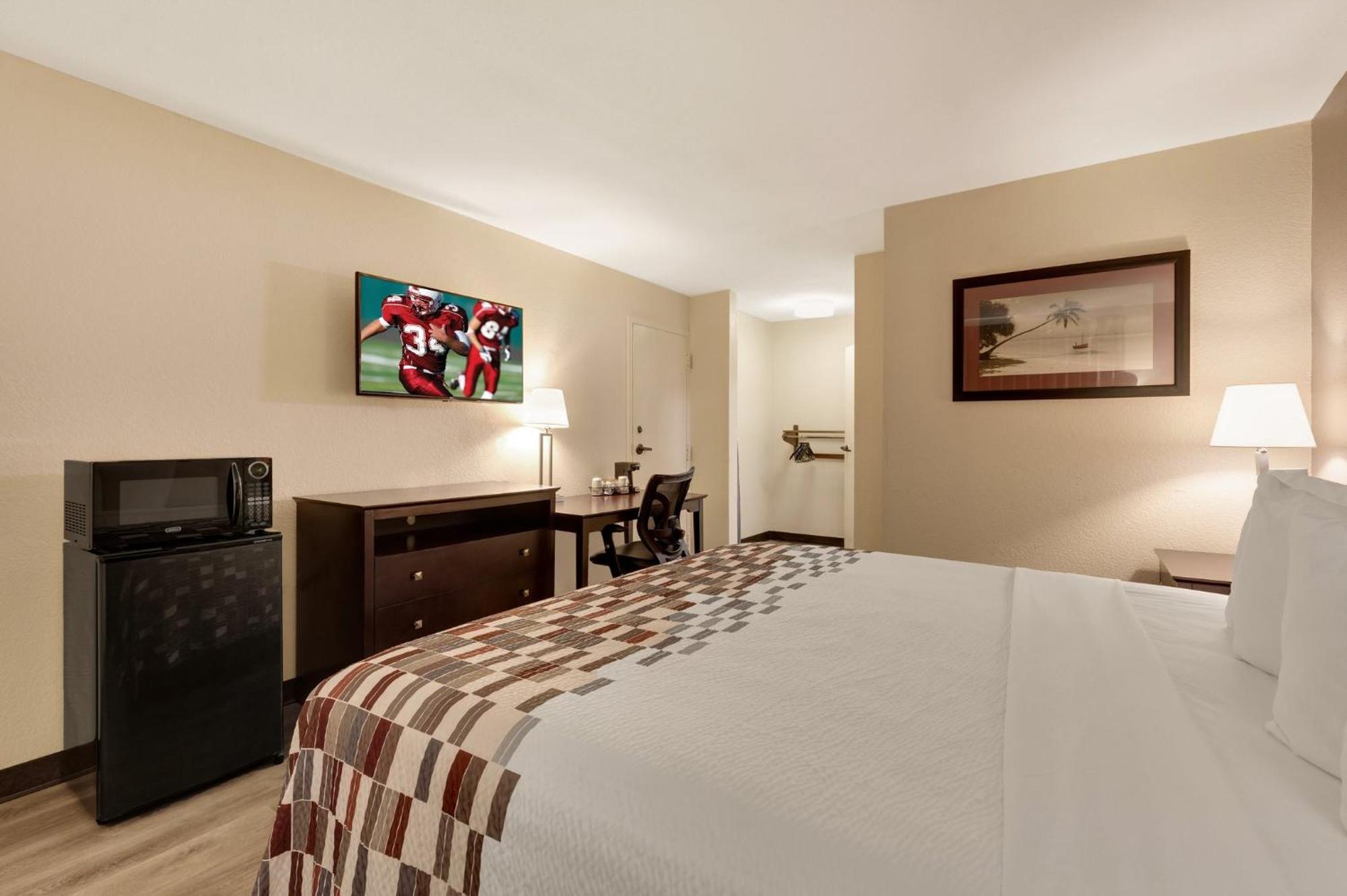Red Roof Inn Gulfport - Biloxi Airport Екстериор снимка