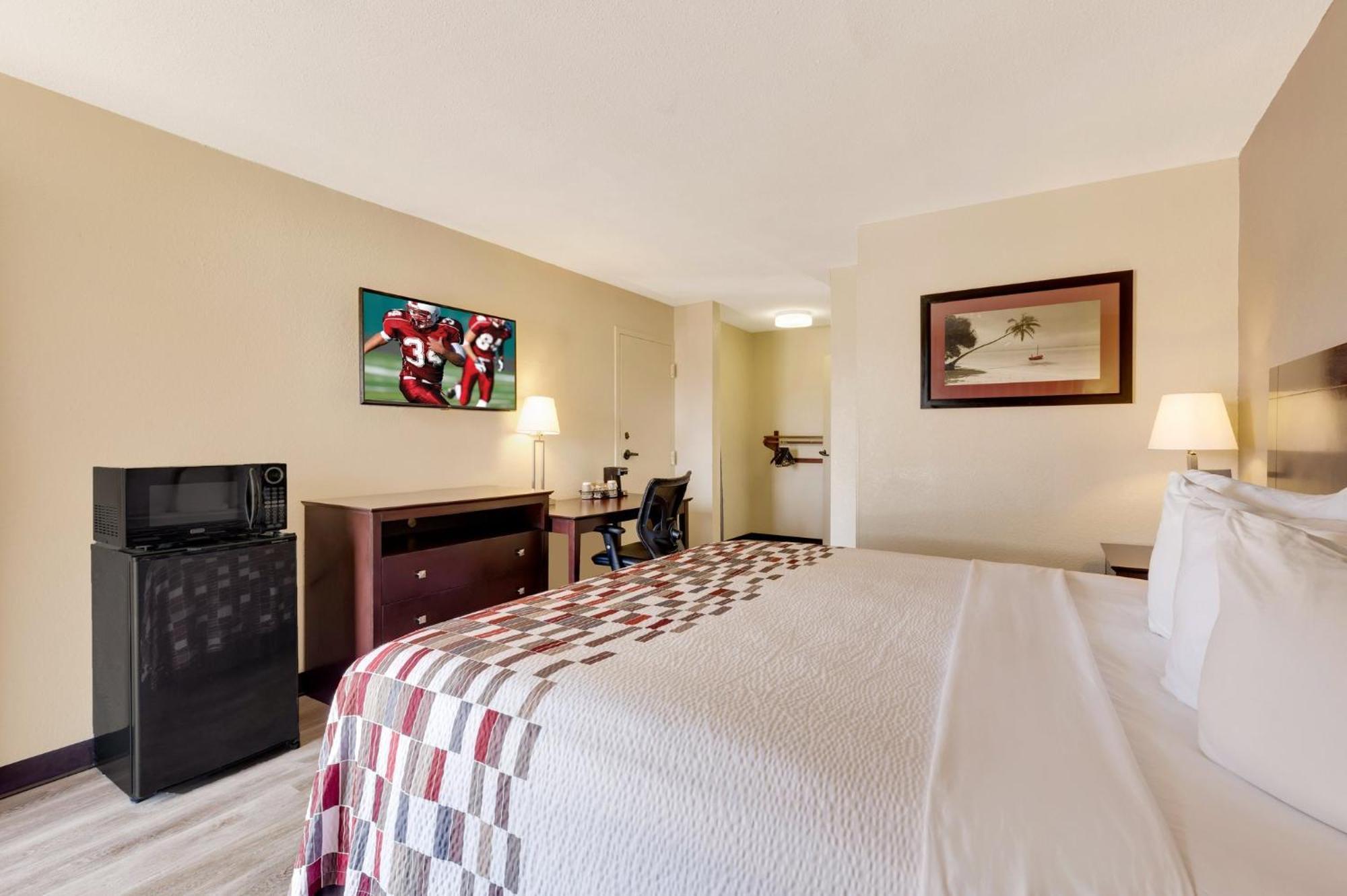 Red Roof Inn Gulfport - Biloxi Airport Екстериор снимка