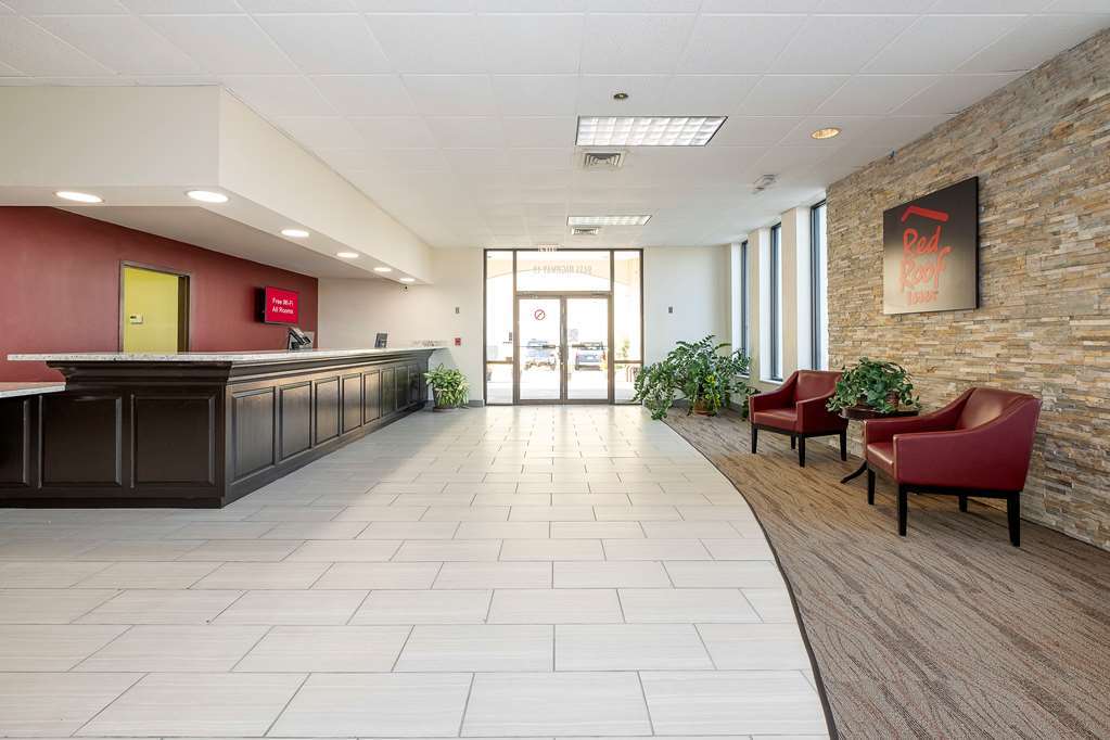 Red Roof Inn Gulfport - Biloxi Airport Интериор снимка